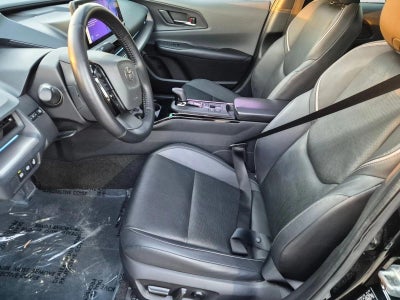 2023 Toyota Prius Limited (Natl)