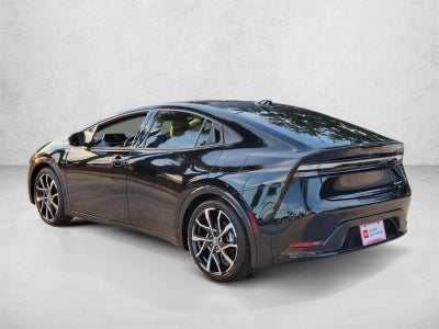 2026 Toyota Prius Plug-In Hybrid XSE (Natl)