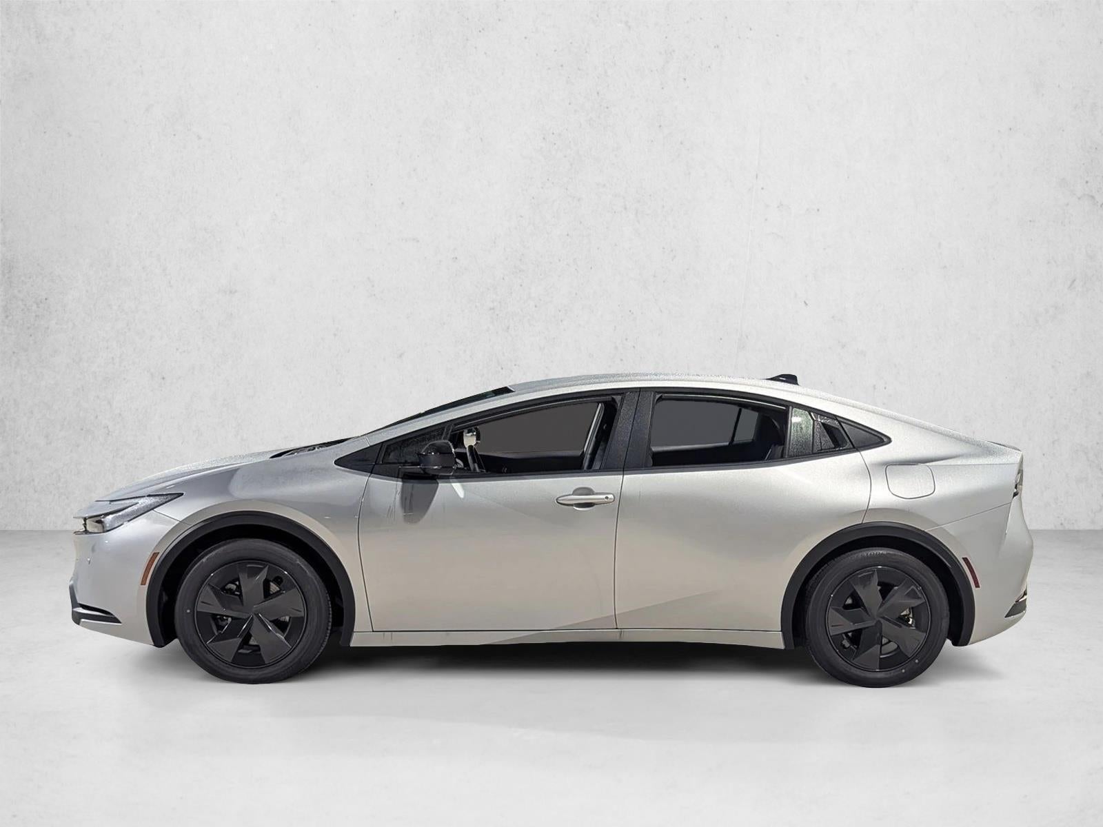 2026 Toyota Prius Plug-In Hybrid SE (Natl)