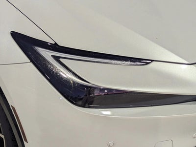 2025 Toyota Prius Plug-In Hybrid XSE (Natl)