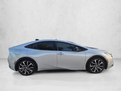 2026 Toyota Prius Plug-In Hybrid XSE Premium (Natl)