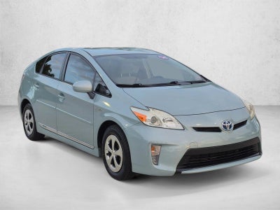 2014 Toyota Prius 5dr HB Two (SE)