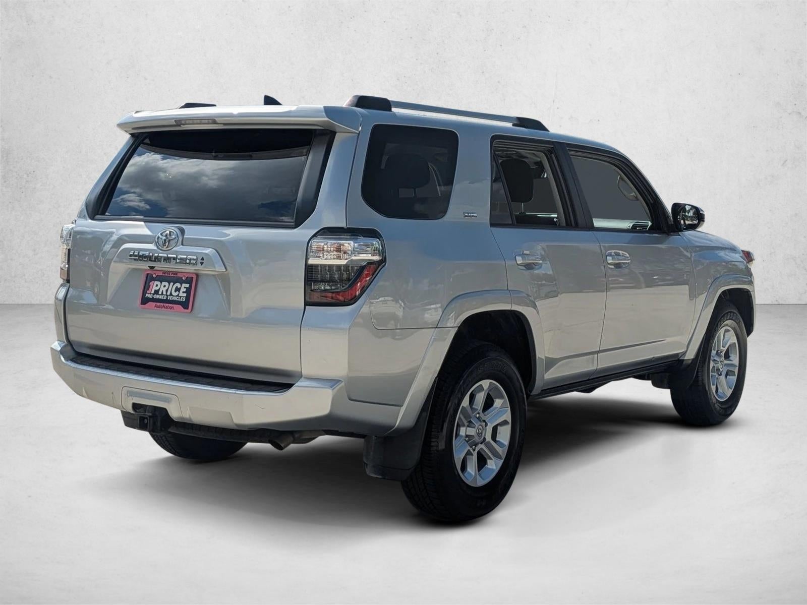 2022 Toyota 4Runner SR5 2WD (Natl)