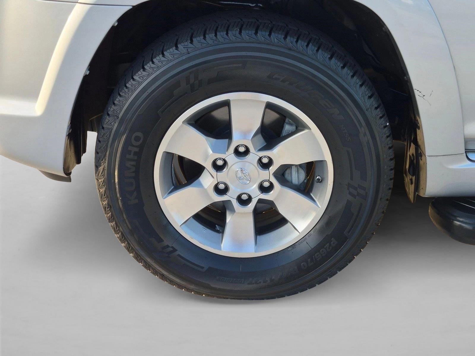 2012 Toyota 4Runner RWD 4dr V6 SR5 (Natl)