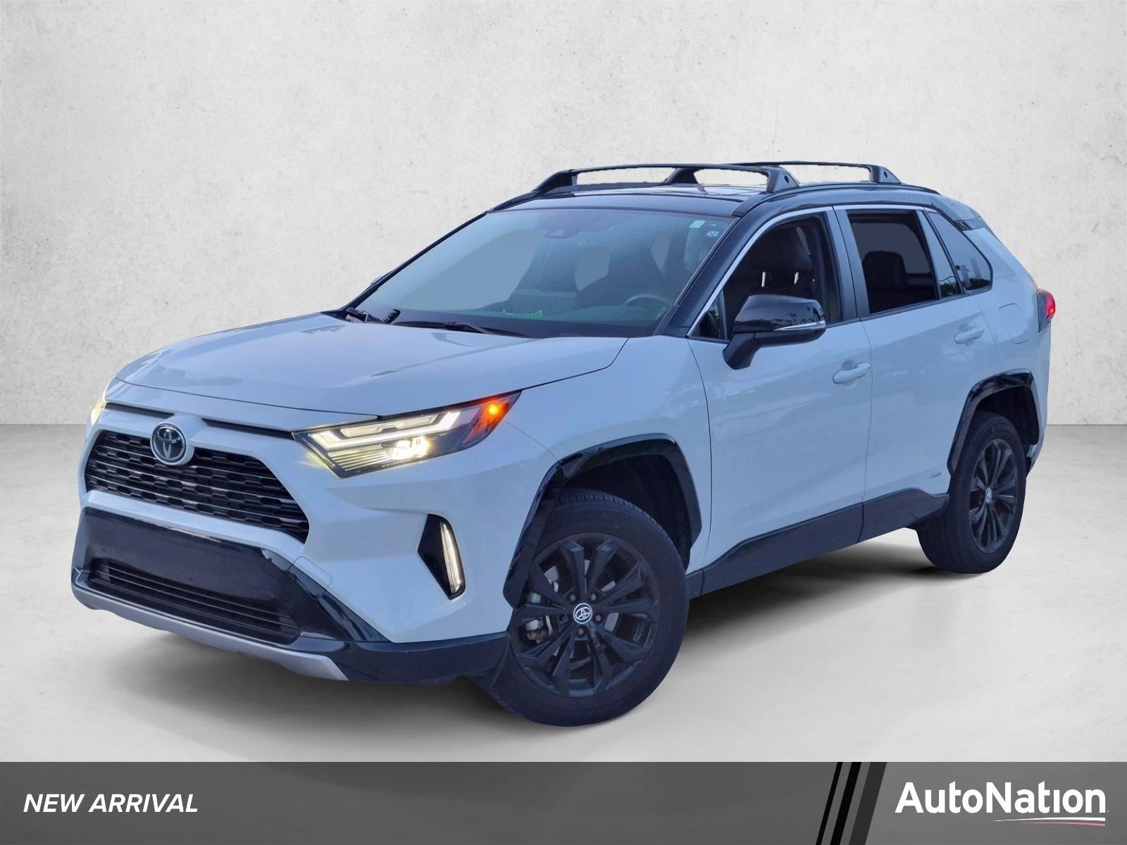 2025 Toyota RAV4 Hybrid XSE AWD (Natl)