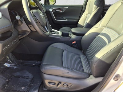 2025 Toyota RAV4 Hybrid XSE AWD (Natl)