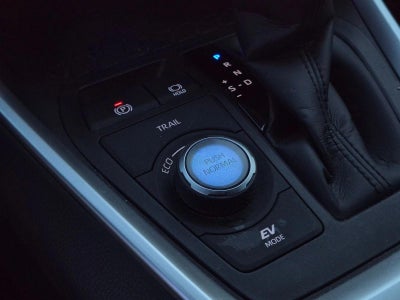 2025 Toyota RAV4 Hybrid XSE AWD (Natl)