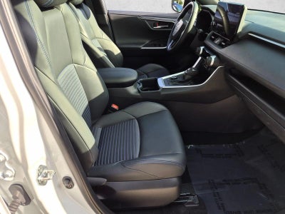 2025 Toyota RAV4 Hybrid XSE AWD (Natl)