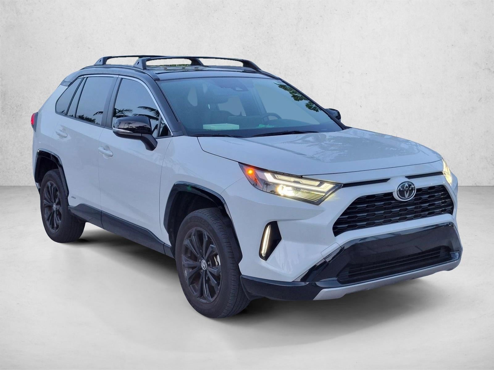 2025 Toyota RAV4 Hybrid XSE AWD (Natl)