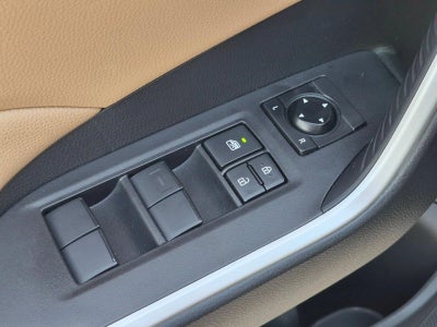 2024 Toyota RAV4 Hybrid LE AWD (Natl)