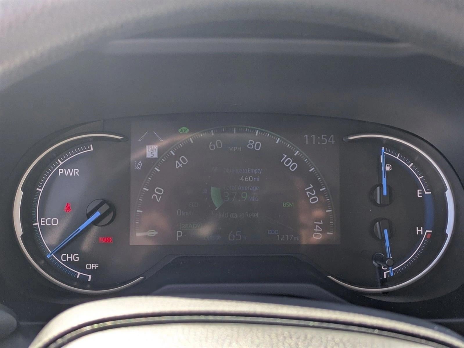 2025 Toyota RAV4 Hybrid LE AWD (Natl)