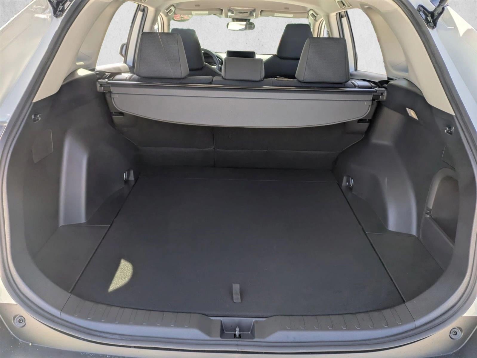 2025 Toyota RAV4 Hybrid LE AWD (Natl)