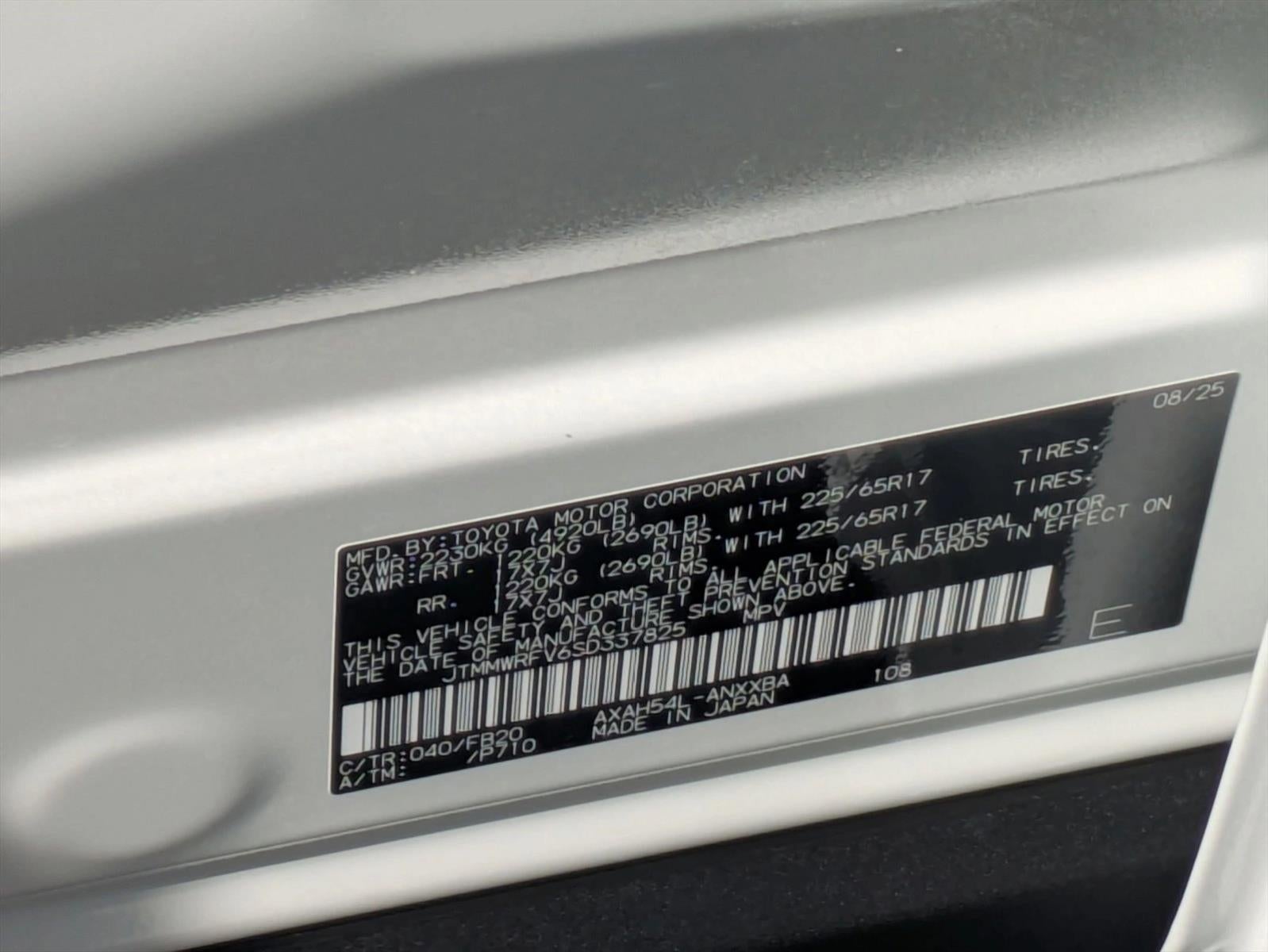 2025 Toyota RAV4 Hybrid LE AWD (Natl)