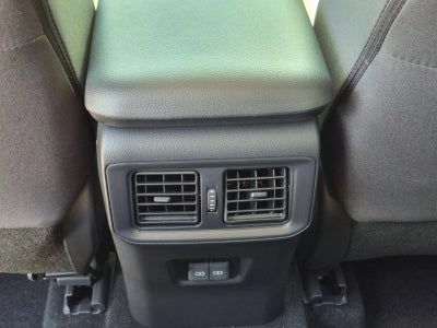 2025 Toyota RAV4 Hybrid XLE AWD (Natl)