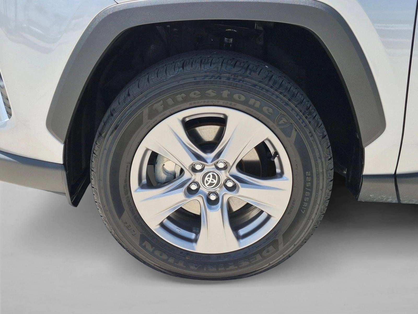 2025 Toyota RAV4 Hybrid XLE AWD (Natl)
