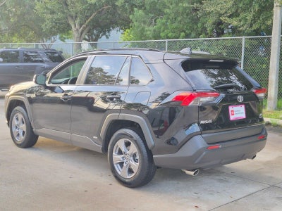 2025 Toyota RAV4 Hybrid XLE AWD (Natl)
