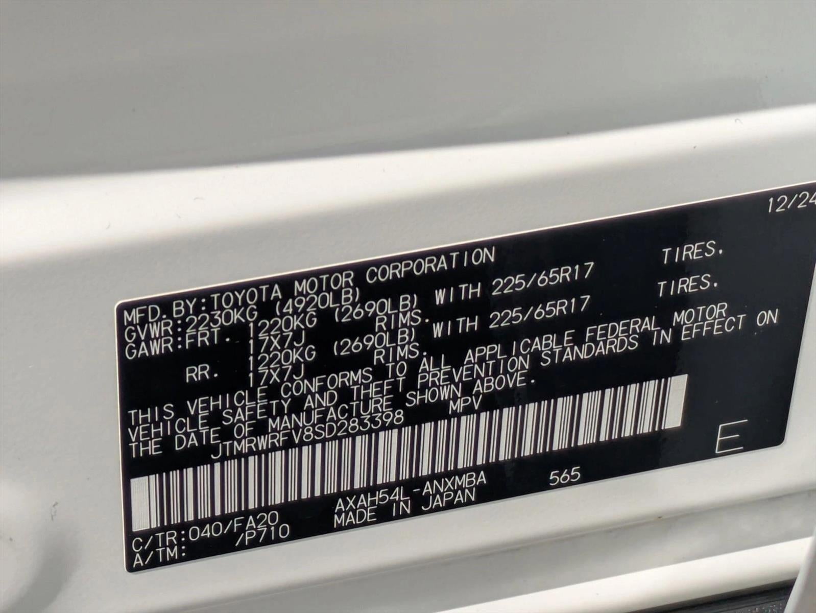 2025 Toyota RAV4 Hybrid XLE AWD (Natl)