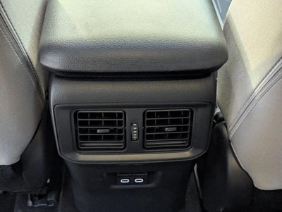 2025 Toyota RAV4 Hybrid XLE AWD (Natl)