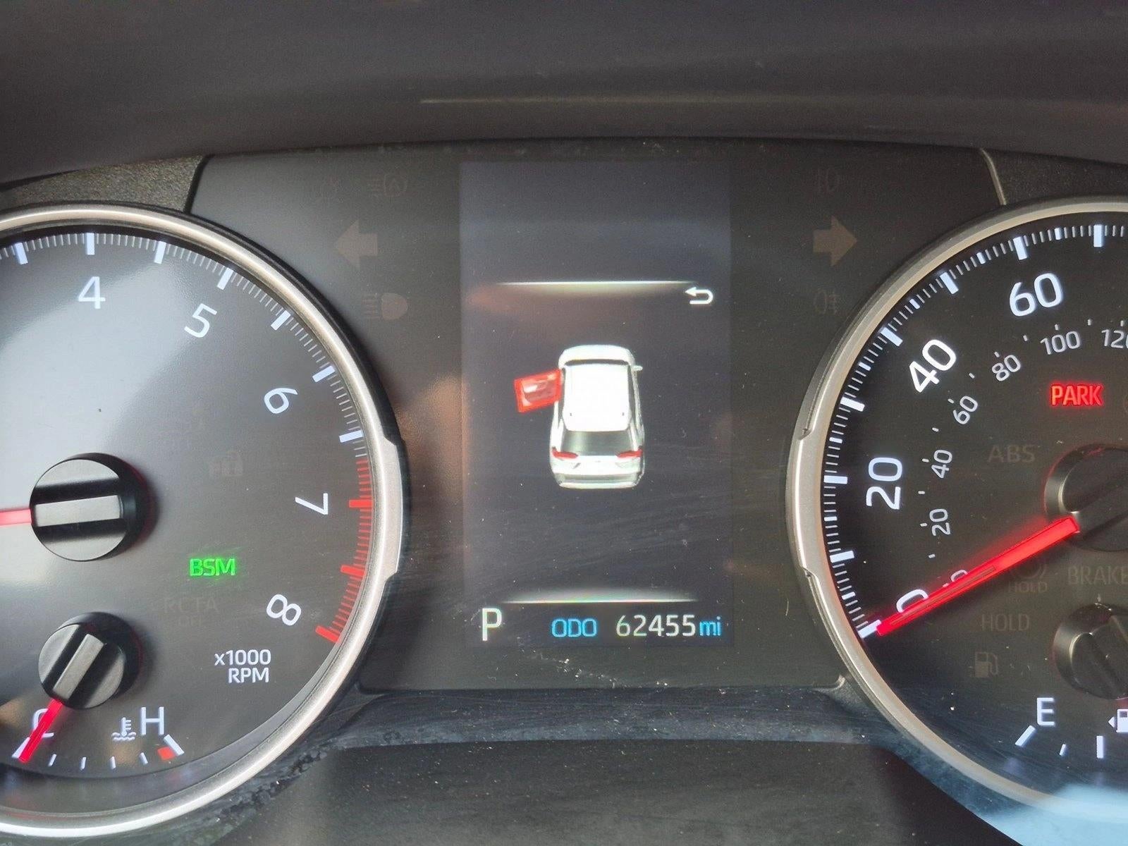 2019 Toyota RAV4 XLE FWD (GS)