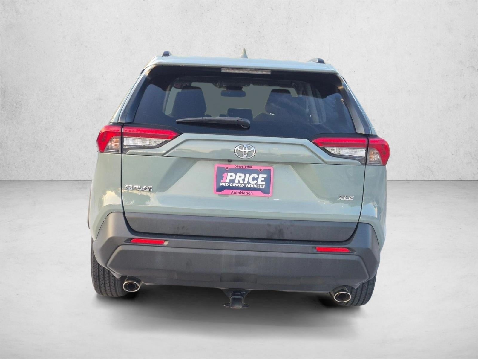 2019 Toyota RAV4 XLE FWD (GS)
