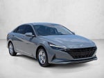 2022 Hyundai ELANTRA SE IVT