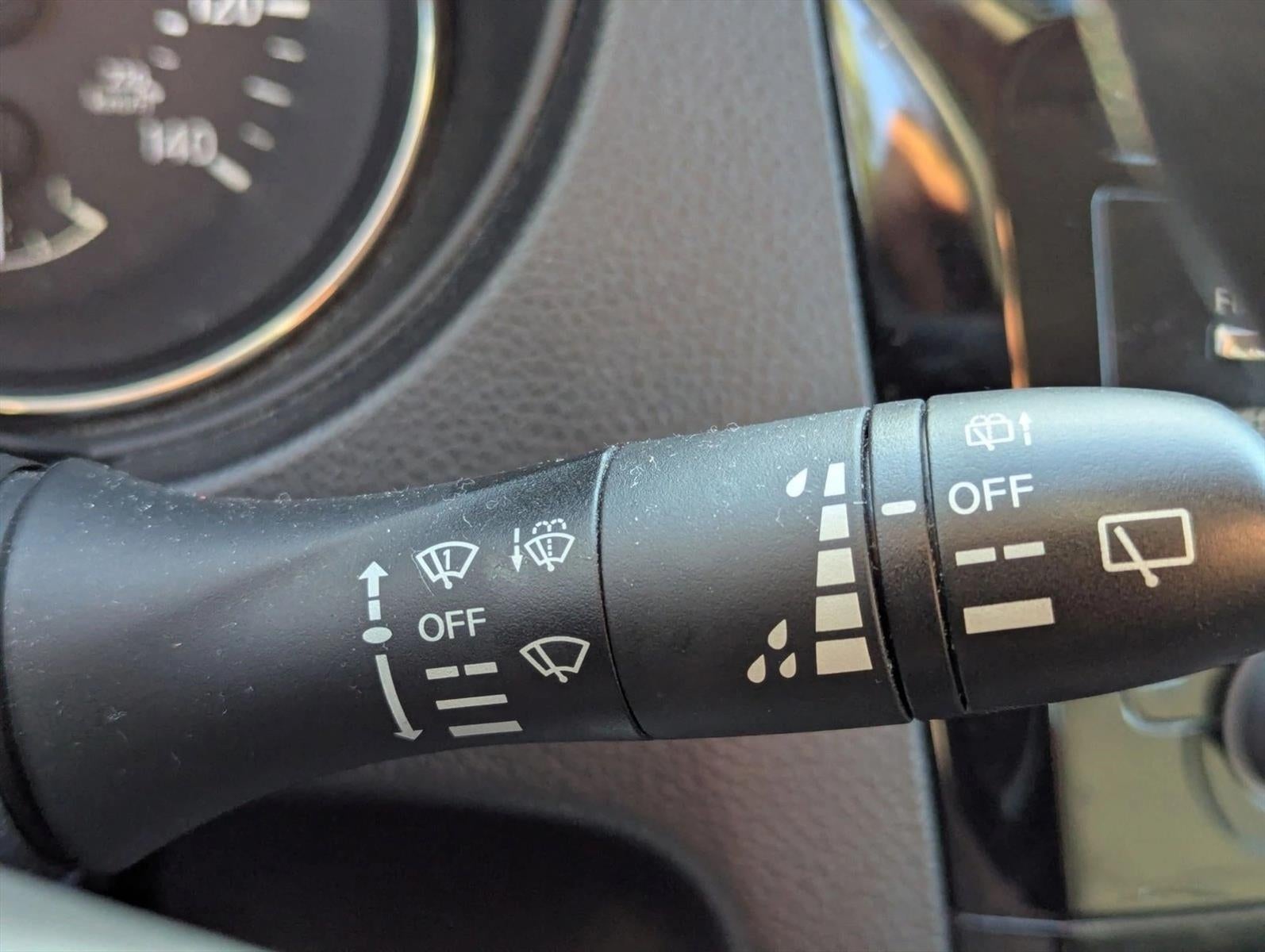 2017 Nissan Rogue 2017.5 AWD S