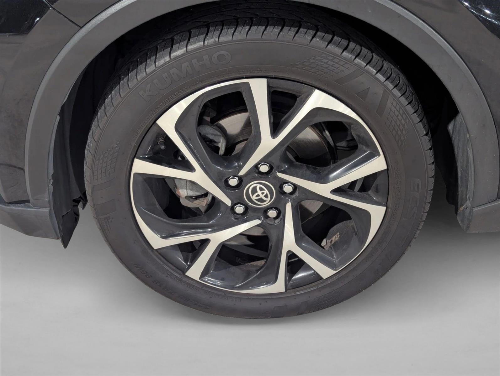 2021 Toyota C-HR XLE FWD (Natl)