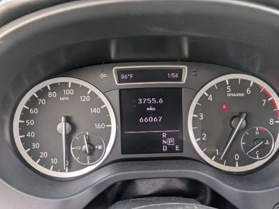 2018 INFINITI QX30 Luxury FWD