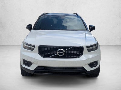 2021 Volvo XC40 T5 AWD R-Design