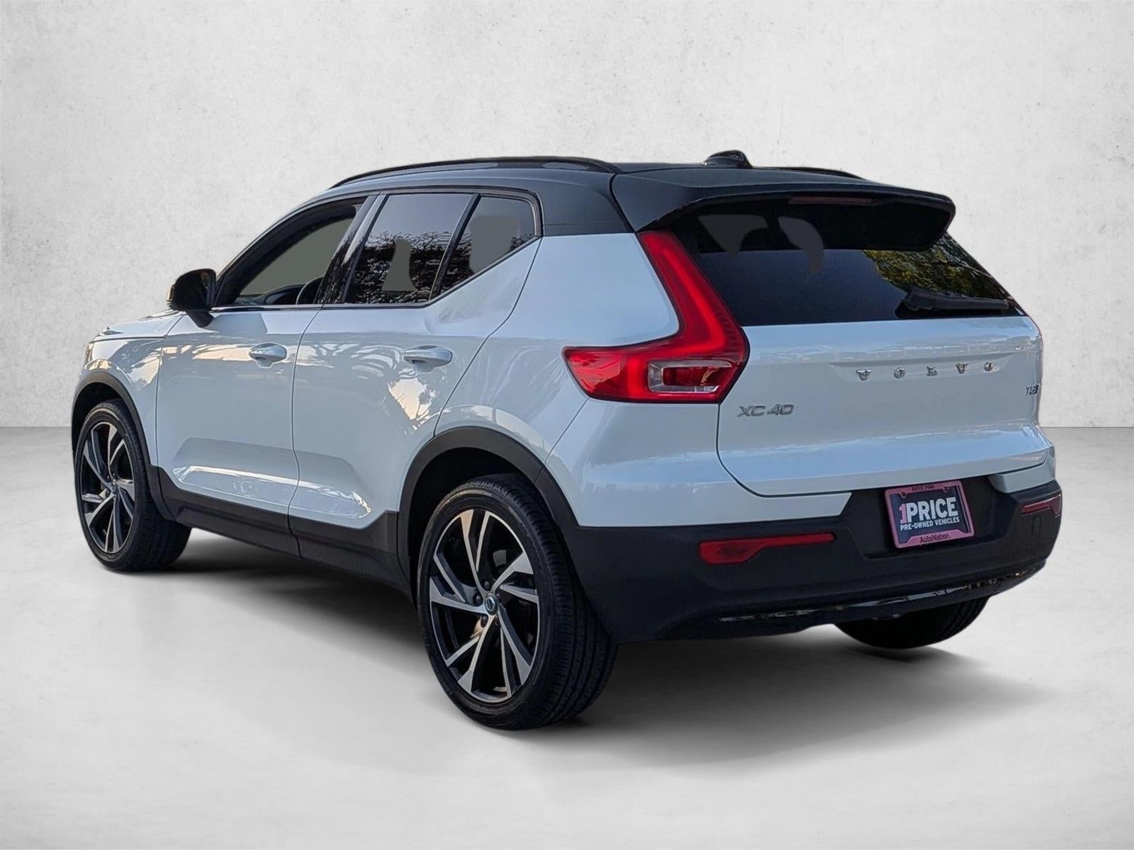 2021 Volvo XC40 T5 AWD R-Design