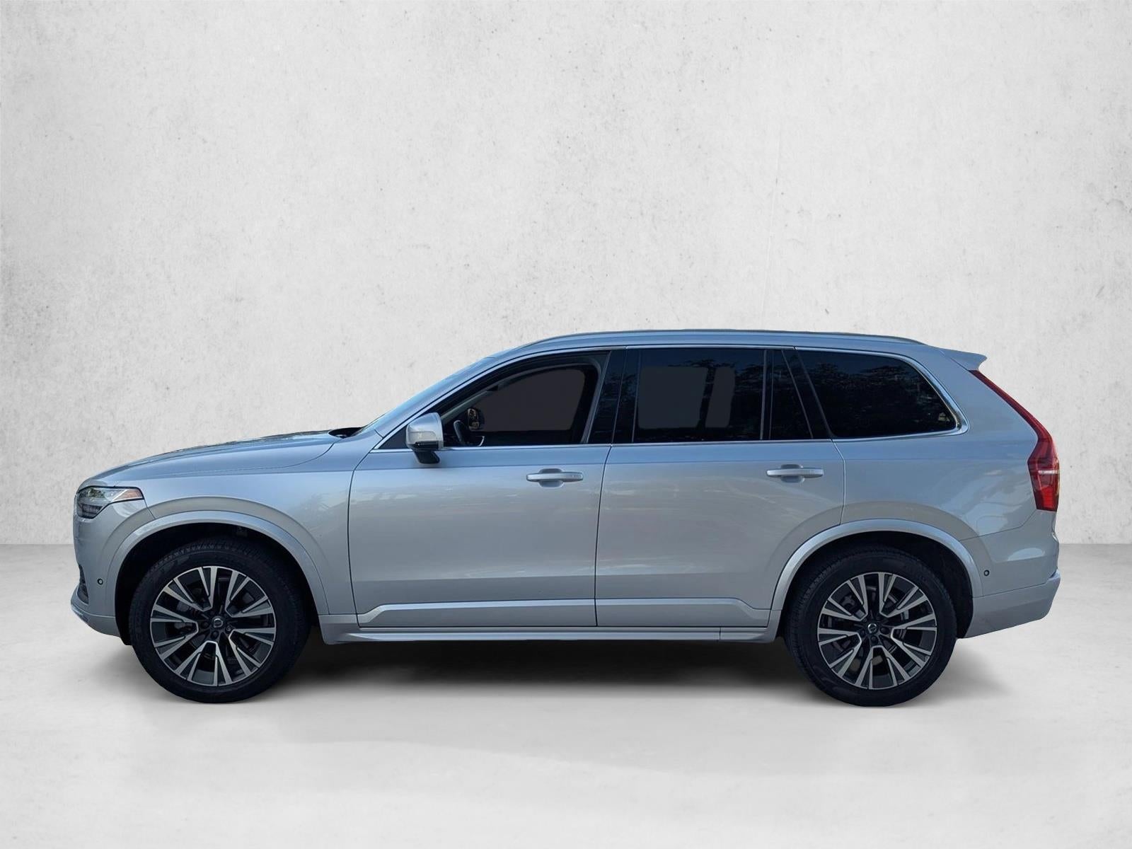 2020 Volvo XC90 T6 AWD Momentum 7 Passenger