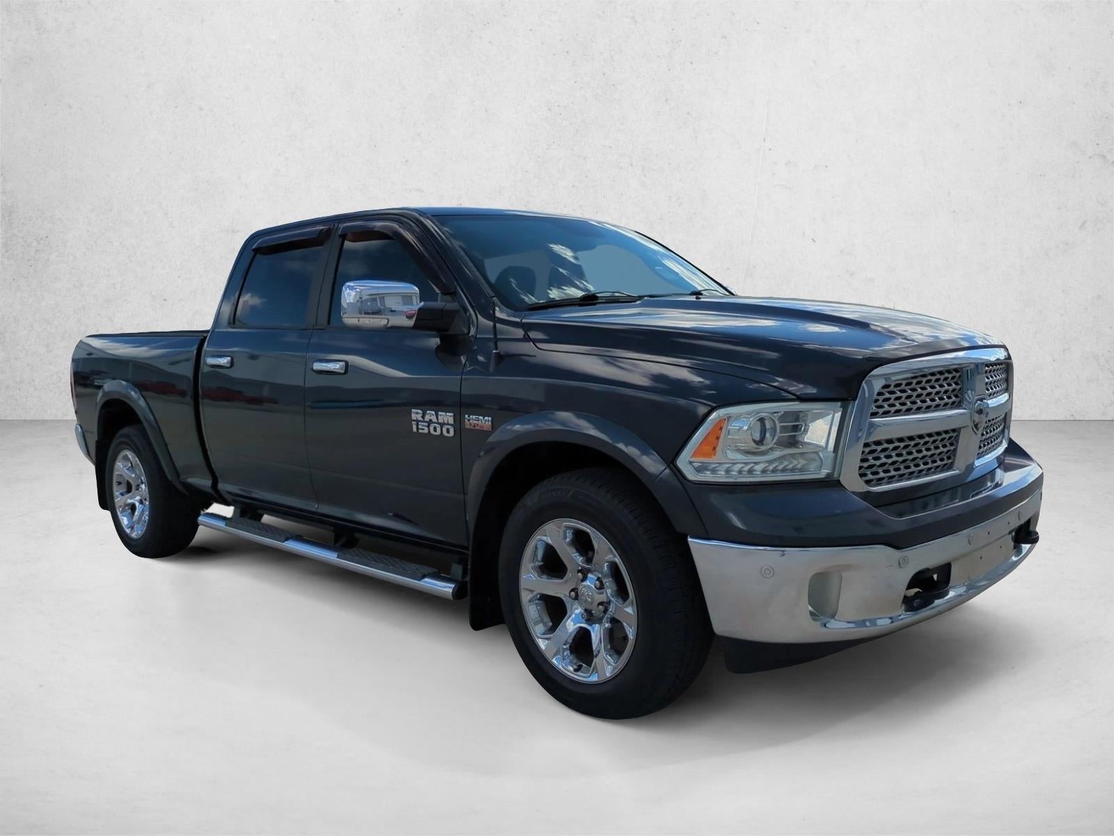 2014 RAM 1500 2WD Crew Cab 6.4 Ft Box Laramie