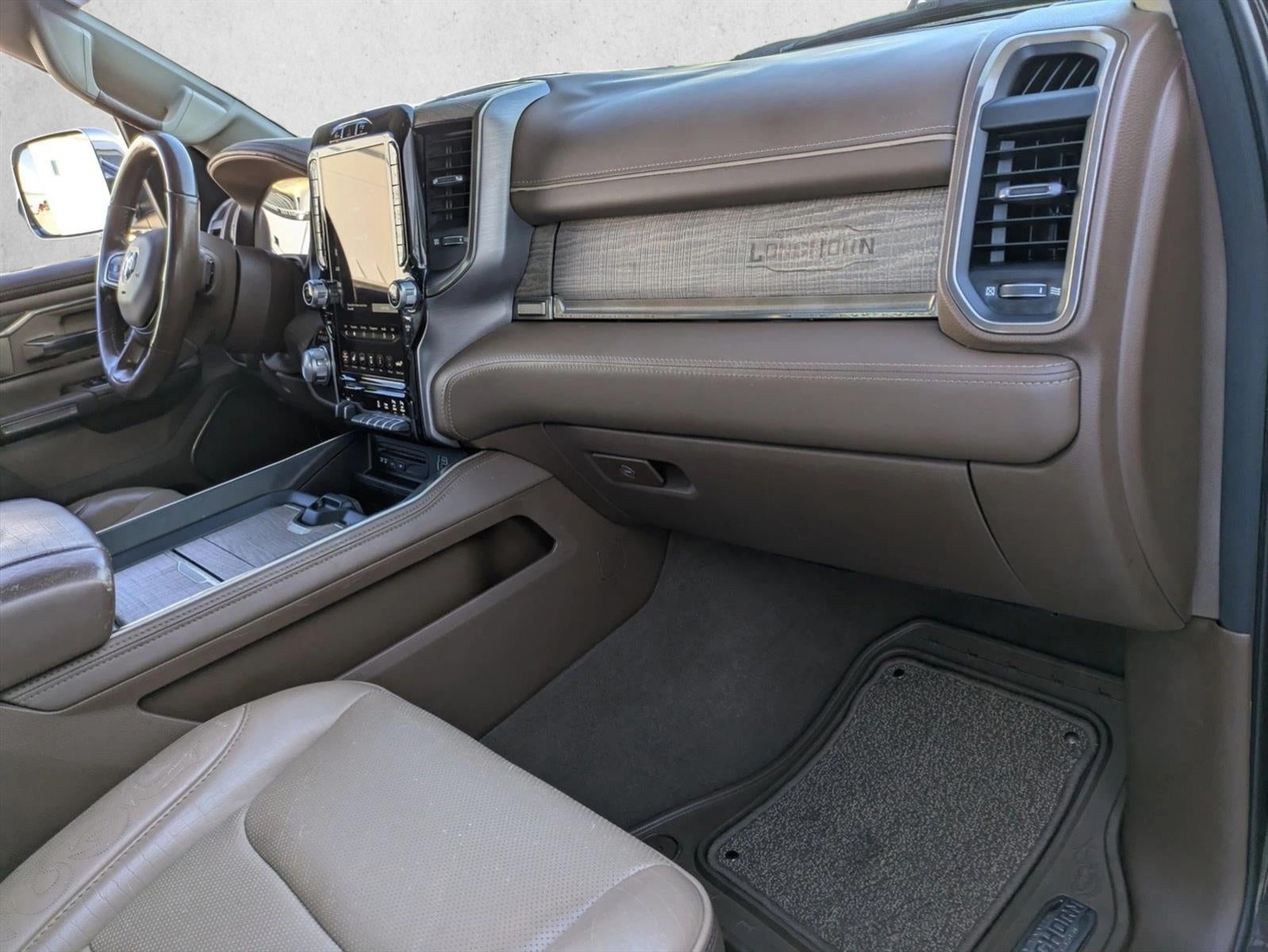 2019 RAM 1500 Longhorn 4x4 Crew Cab 5'7" Box