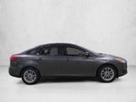 2017 Ford Focus SE Sedan
