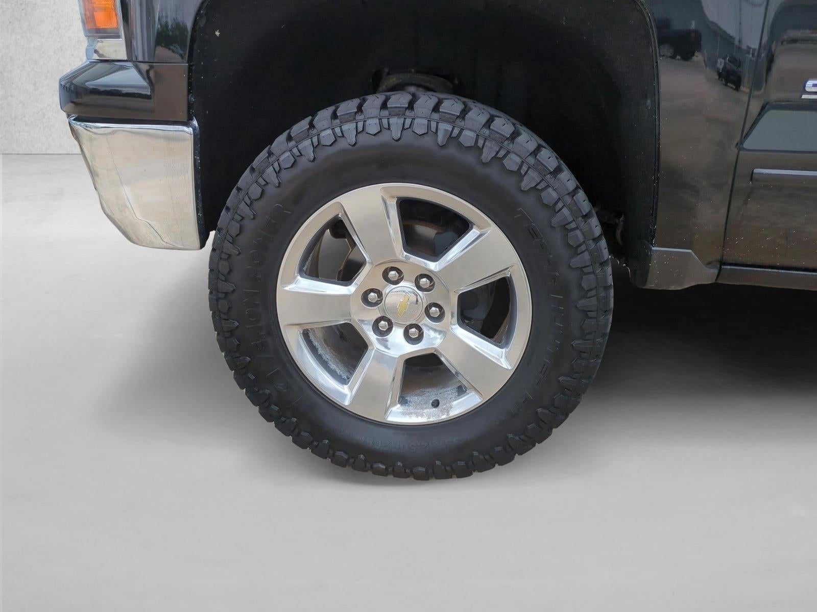 2015 Chevrolet Silverado 1500 Double Cab Standard Box 4-Wheel Drive LT