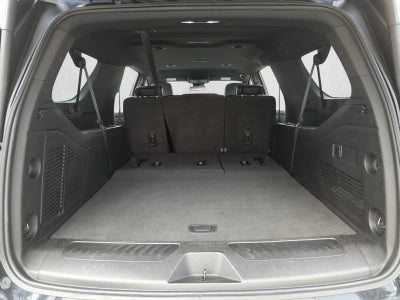 2023 Chevrolet Suburban 2WD LT