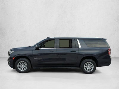 2023 Chevrolet Suburban 2WD LT
