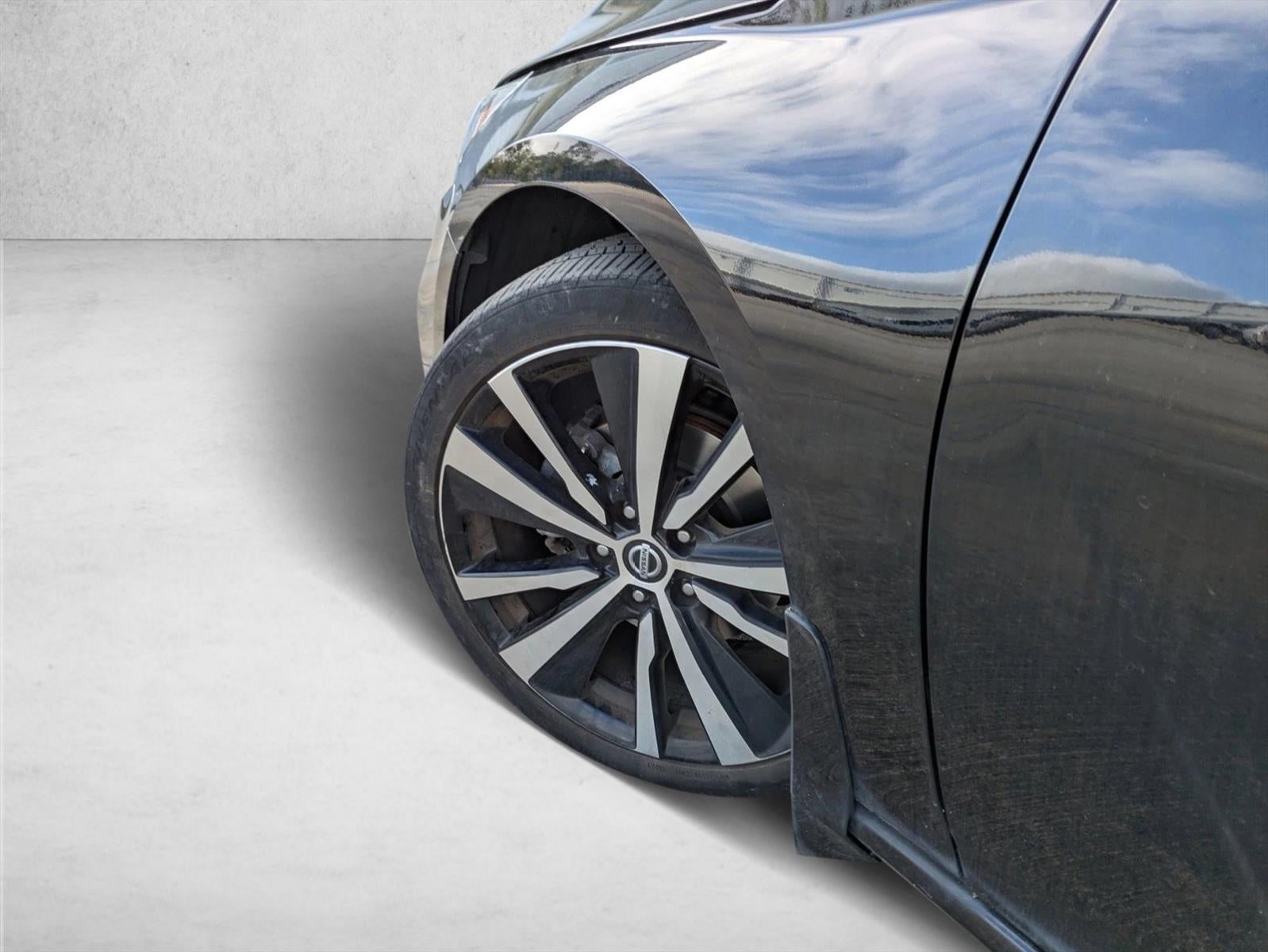 2019 Nissan Altima 2.5 SR Sedan