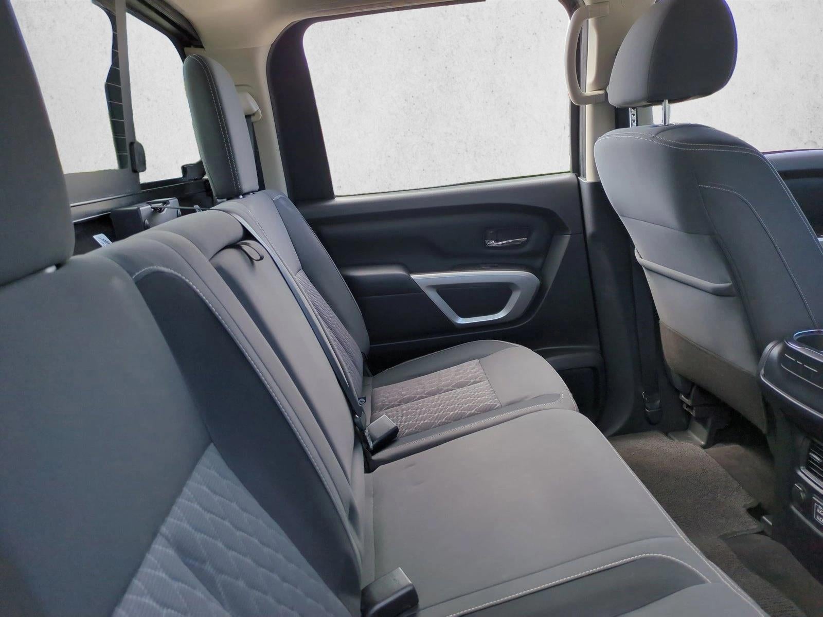 2023 Nissan Titan 4x2 Crew Cab SV