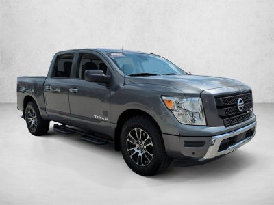 2021 Nissan Titan 4x2 Crew Cab SV
