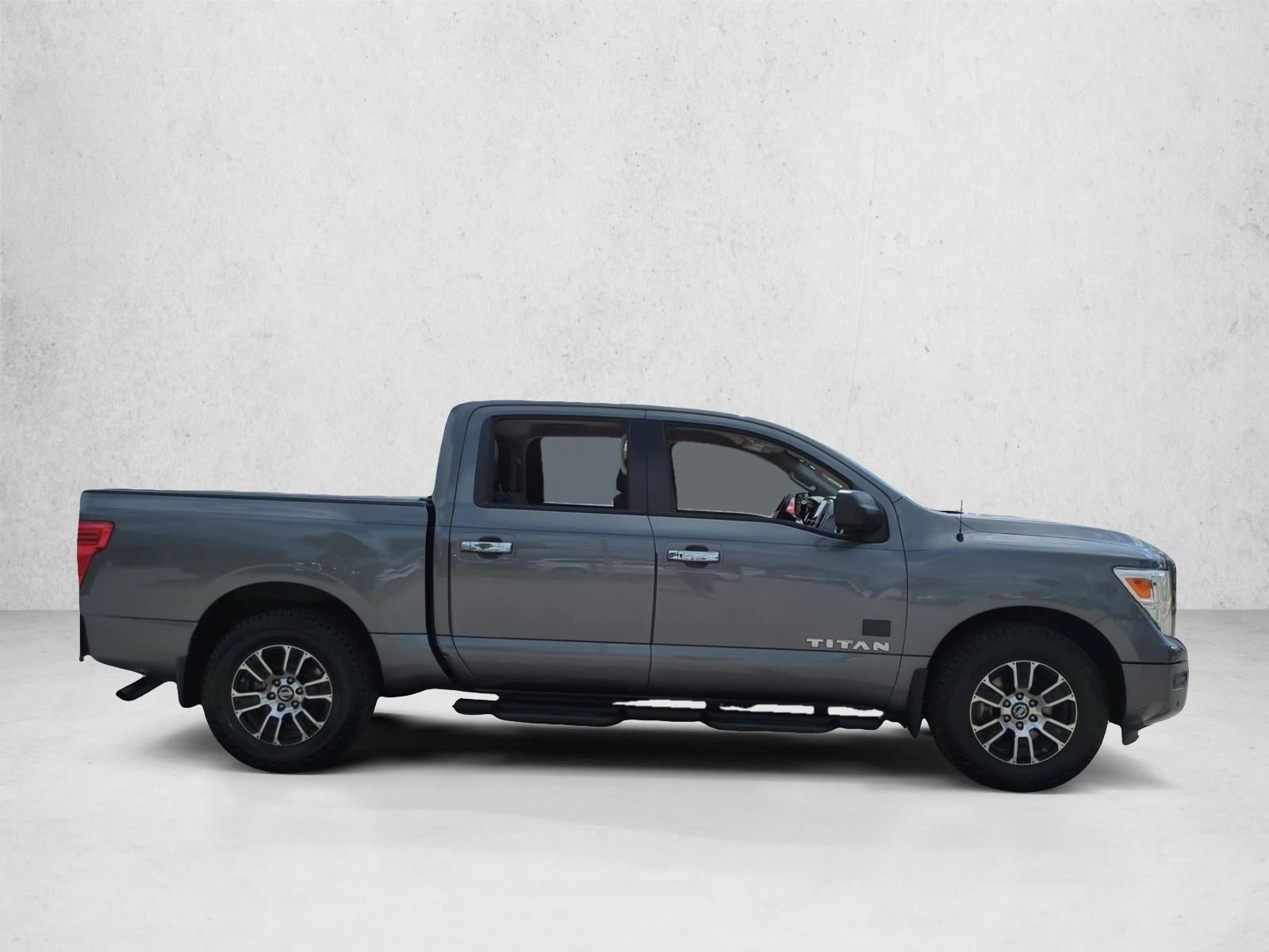 2021 Nissan Titan 4x2 Crew Cab SV