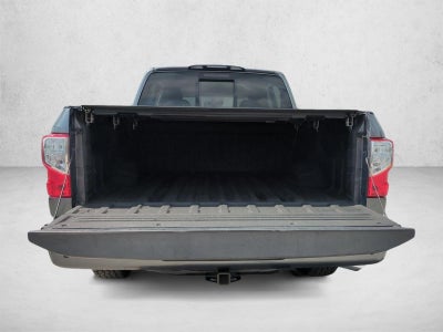 2021 Nissan Titan 4x2 Crew Cab SV