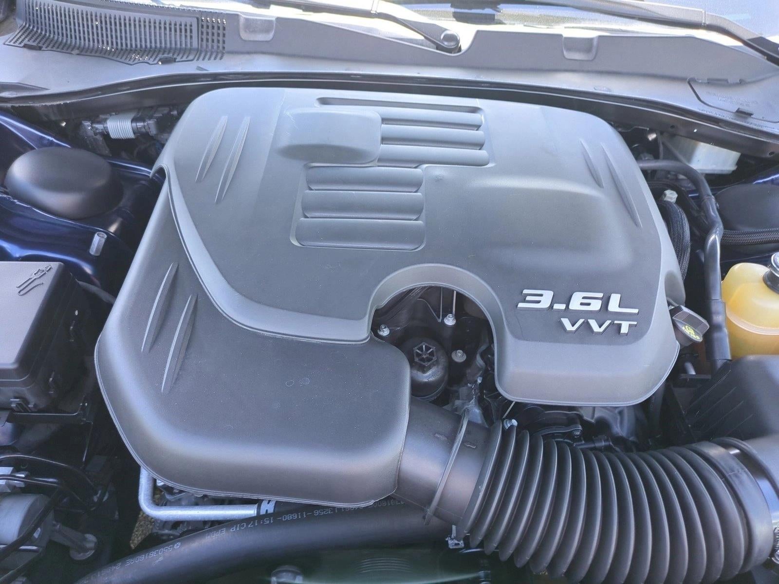 2017 Dodge Charger SE RWD