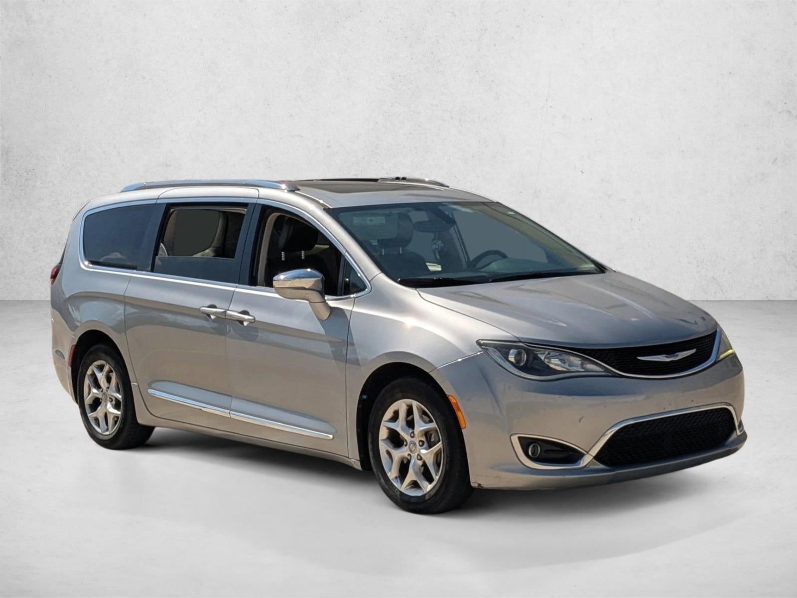2020 Chrysler Pacifica Limited FWD
