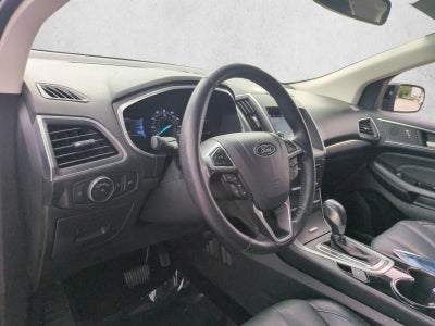 2016 Ford Edge 4dr Titanium FWD