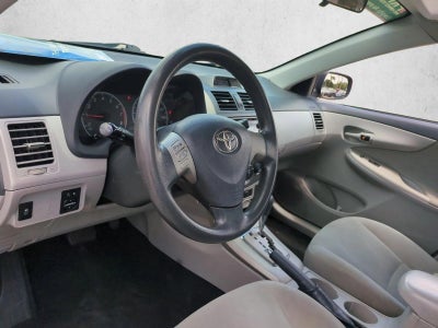 2012 Toyota Corolla 4dr Sdn Auto LE (Natl)