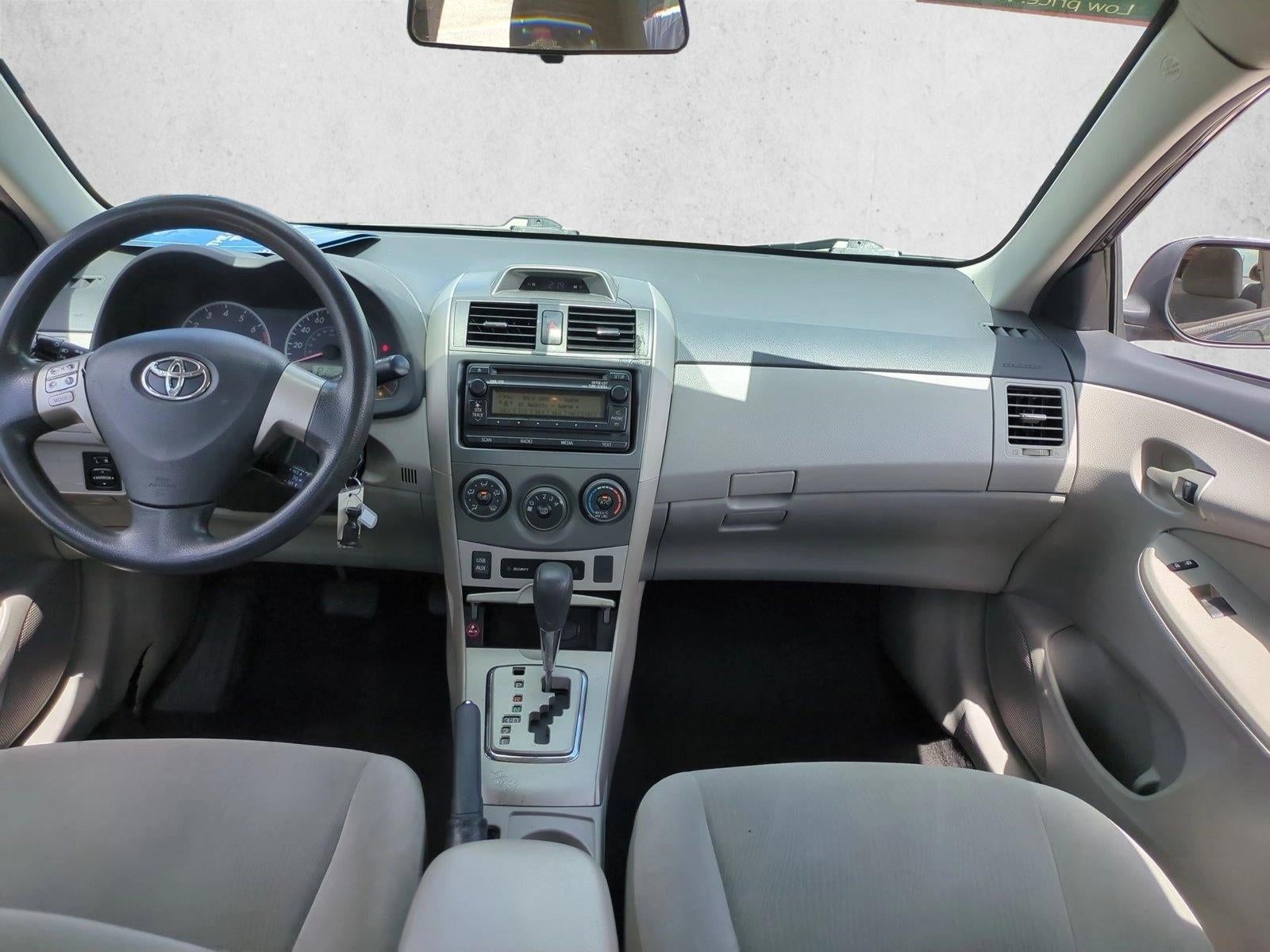 2012 Toyota Corolla 4dr Sdn Auto LE (Natl)