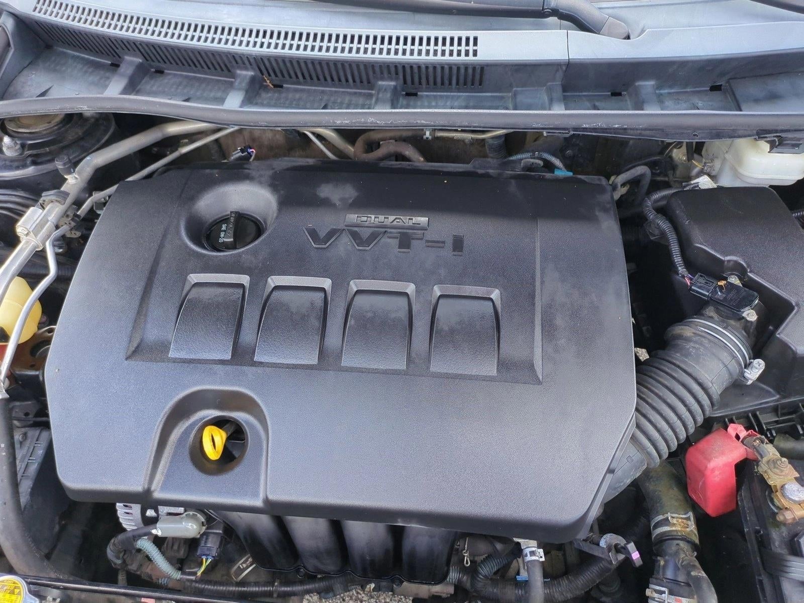 2012 Toyota Corolla 4dr Sdn Auto LE (Natl)
