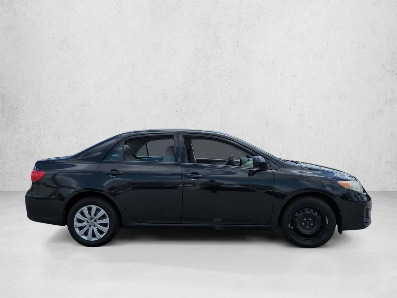 2012 Toyota Corolla 4dr Sdn Auto LE (Natl)