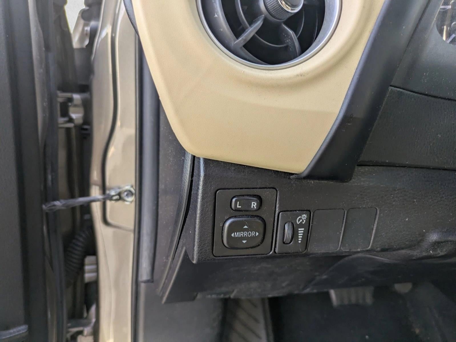 2019 Toyota Corolla LE CVT (Natl)